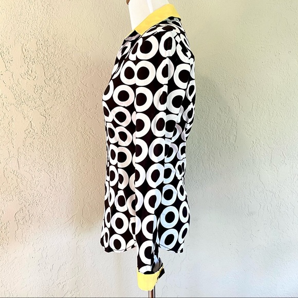 NWOT NY&Co Abstract-Print Button Down Shirt, XS - Picture 3 of 15